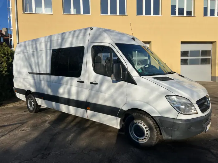 Busy dostawcze brygadowe maxi