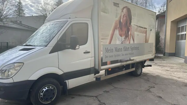 #2 Bus dostawczy kontener + winda: Mercedes Sprinter