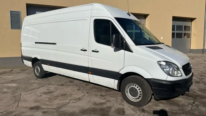 #4 Bus dostawczy maxi: Mercedes Sprinter